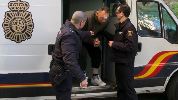El supuesto asesino pasa a disposición judicial en el Juzgado de Violencia sobre la Mujer El supuesto asesino pasa a disposición judicial en el Juzgado de Violencia sobre la Mujer