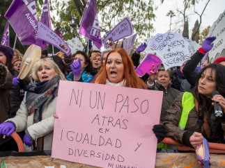 Manifestación frente al Parlamento Andaluz
