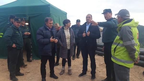 El delegado del Gobierno visita el operativo de rescate El delegado del Gobierno visita el operativo de rescate