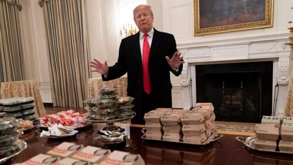 Trump ofrece comida rápida en la Casa Blanca Trump ofrece comida rápida en la Casa Blanca