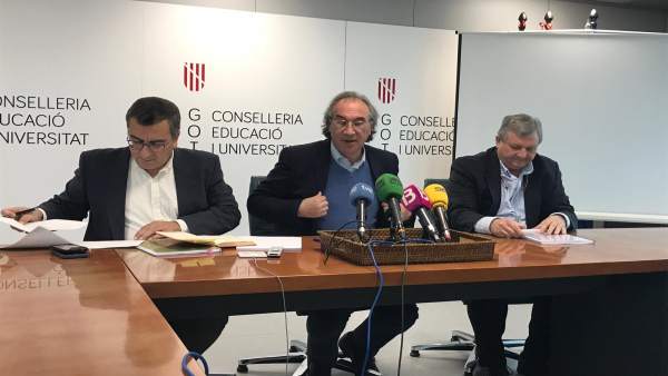 El conseller de Educación y Universidad, Martí March, El conseller de Educación y Universidad, Martí March,