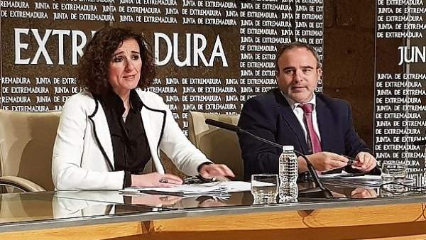 Oga García y Francisco Martín Simón presentan Fitur 2019 Oga García y Francisco Martín Simón presentan Fitur 2019
