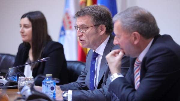El presidente de la Xunta, Alberto Núñez Feijóo, en comisión parlamentaria. El presidente de la Xunta, Alberto Núñez Feijóo, en comisión parlamentaria.