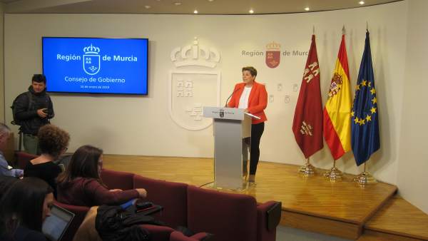 La portavoz del Gobierno murciano, Noelia Arroyo, en la rueda de prensa La portavoz del Gobierno murciano, Noelia Arroyo, en la rueda de prensa