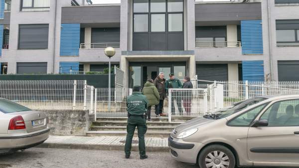 Operativo de la Guardia Civil en Polanco Operativo de la Guardia Civil en Polanco