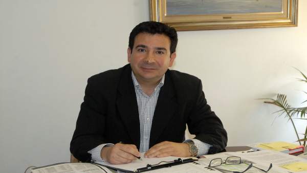 Carlos Cortina, exalcalde de Astillero (archivo) Carlos Cortina, exalcalde de Astillero (archivo)