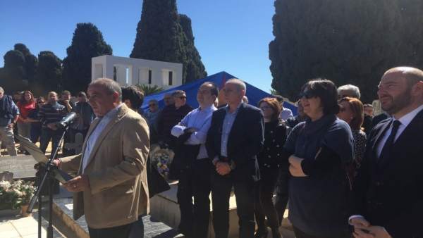 Paterna alçarà un mausoleu per a acollir les restes dels represaliats no reclamats Paterna alçarà un mausoleu per a acollir les restes dels represaliats no reclamats