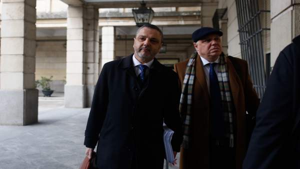 Mellet acude a la primera sesión del juicio en Mercasevilla Mellet acude a la primera sesión del juicio en Mercasevilla