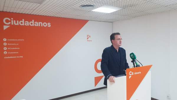 Diego Clemente, diputado nacional de Cs, en rueda de prensa Diego Clemente, diputado nacional de Cs, en rueda de prensa
