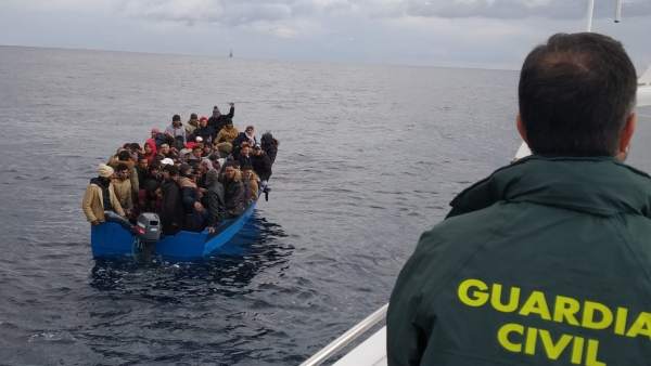 Imagen de los inmigrantes rescatados en aguas del Estrecho de Gibraltar. Imagen de los inmigrantes rescatados en aguas del Estrecho de Gibraltar.