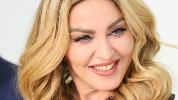 Madonna promocionando 'MDNA Skin' Madonna promocionando 'MDNA Skin'