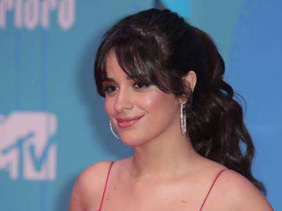Camila Cabello en la edición de 2018 de los 'EMA'