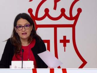 Oltra en roda de premsa