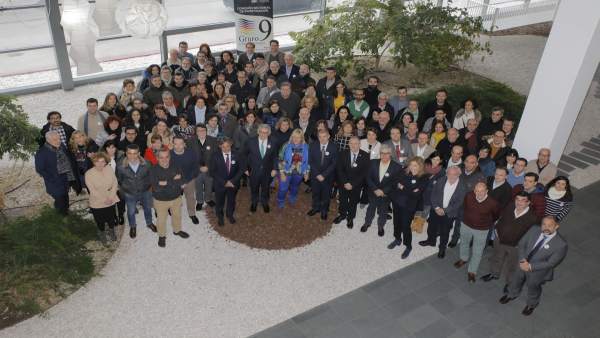 Miembros de la Comisión Sectorial de Investigación del G-9 Miembros de la Comisión Sectorial de Investigación del G-9