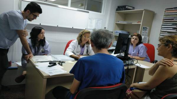 Equipo de facultativos de la Vega Baja Equipo de facultativos de la Vega Baja