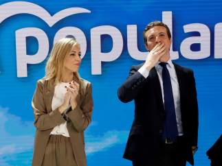 Pablo Casado y Isabel Torres
