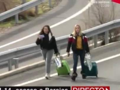 Los taxistas cortan el acceso a Barajas