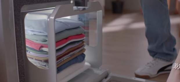 Un robot de planchado