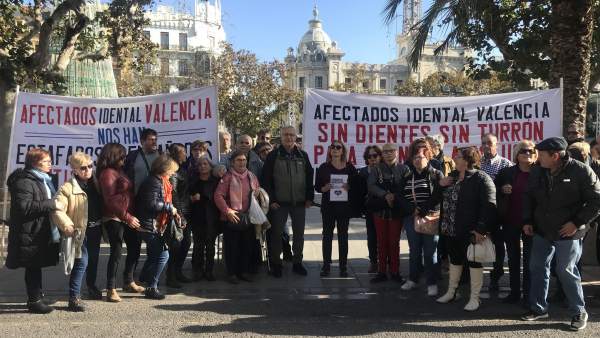 Ribó demana al Govern i al Consell mesures davant el cas iDental Ribó demana al Govern i al Consell mesures davant el cas iDental