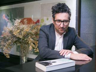 El argentino Patricio Pron, Premio Alfaguara de Novela 2019.