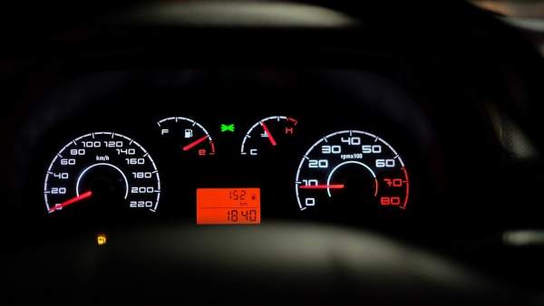 ¿Qué significan los pilotos de avería que se encienden en tu coche? ¿Qué significan los pilotos de avería que se encienden en tu coche?