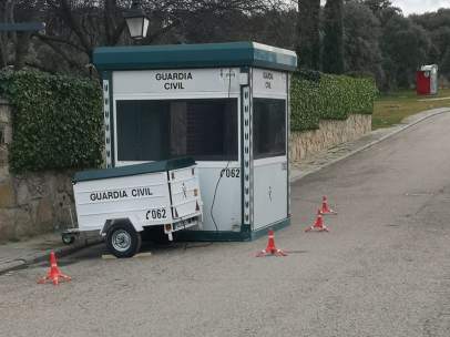 Caseta de seguridad de la Guardia Civil en la finca de Pablo Iglesias