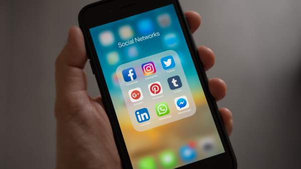 Redes Sociales Redes Sociales