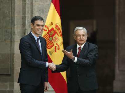 Pedro Sánchez y Andrés Manuel López Obrador en el Palacio Nacional de la Ciudad de México.