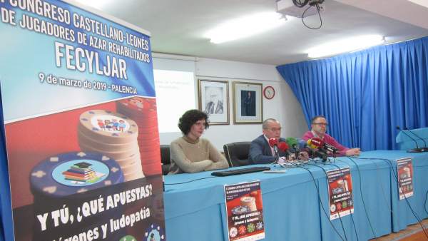 Rueda de prensa de la Federación de Jugadores de Azar Rehabilitados de CyL Rueda de prensa de la Federación de Jugadores de Azar Rehabilitados de CyL