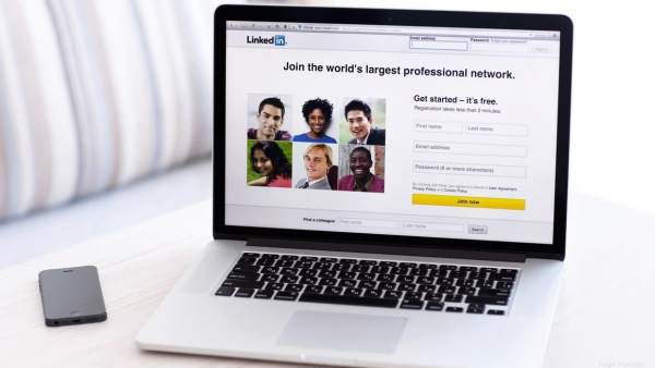 LinkedIn LinkedIn