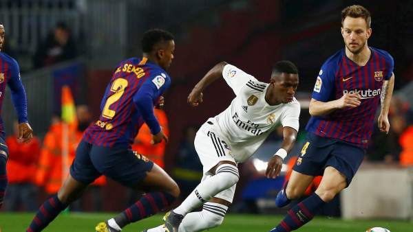 Vinícius, Semedo y Rakitic Vinícius, Semedo y Rakitic