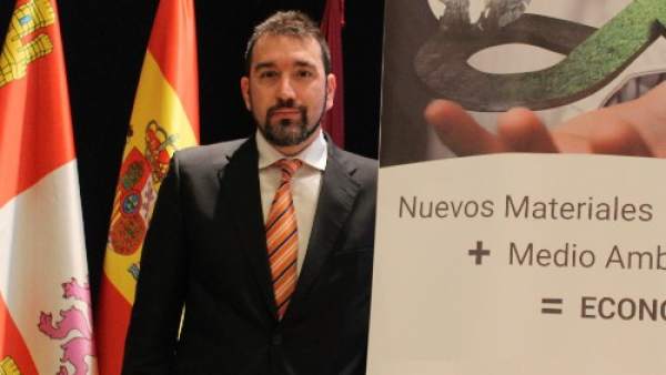 Santiago Cuesta Santiago Cuesta