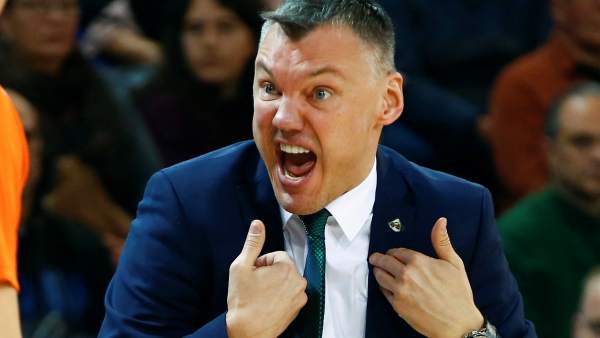 El entrenador del Zalgiris Kaunas, Sarunas Jasikevicius El entrenador del Zalgiris Kaunas, Sarunas Jasikevicius