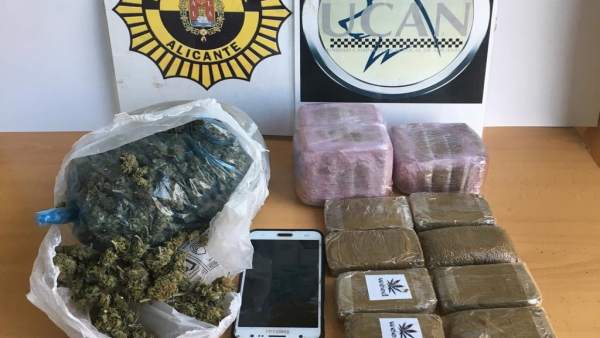 Droga incautada a un hombre en Alicante Droga incautada a un hombre en Alicante