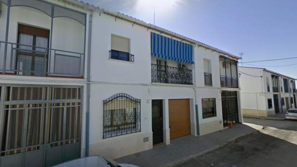 Suceso en una urbanización de Santaella Suceso en una urbanización de Santaella