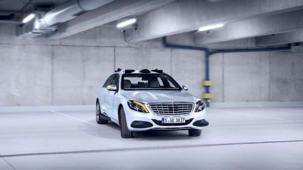 Autónomo y con señales luminosas 360 grados, así es el nuevo coche de Mercedes. Autónomo y con señales luminosas 360 grados, así es el nuevo coche de Mercedes.