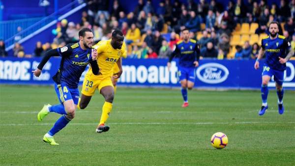 Cádiz vs Alcorcón Cádiz vs Alcorcón