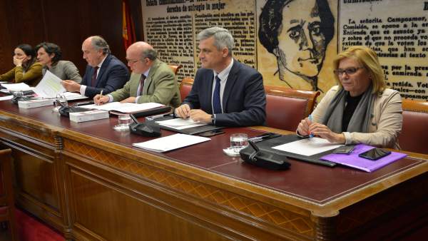 Guadalupe Casanova, elegida Secretaria Segunda de la Comisión de Asuntos Guadalupe Casanova, elegida Secretaria Segunda de la Comisión de Asuntos