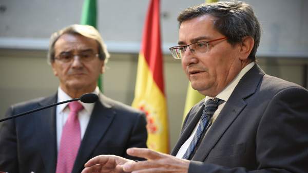 Rueda de prensa del convenio contra la exclusión financiera Rueda de prensa del convenio contra la exclusión financiera