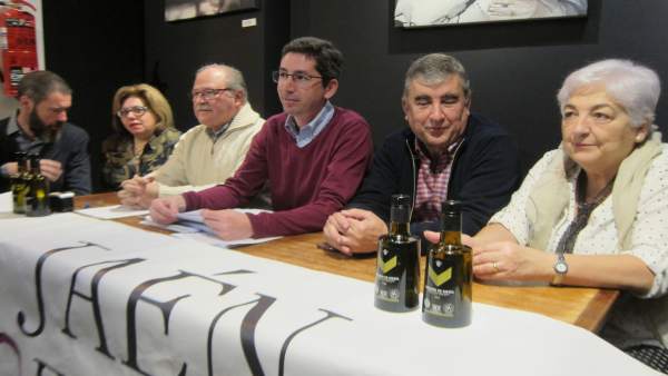Rueda de prensa de 'Jaén Merece Más' Rueda de prensa de 'Jaén Merece Más'