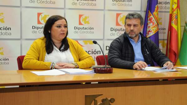 Carrillo y Sánchez, en rueda de prensa Carrillo y Sánchez, en rueda de prensa