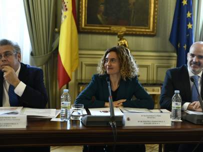 Meritxell Batet, en una reunión en el Ministerio.