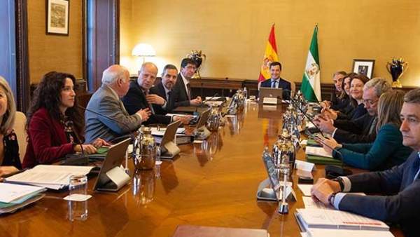 Reunión semanal del Consejo de Gobierno de la Junta de Andalucía. Reunión semanal del Consejo de Gobierno de la Junta de Andalucía.