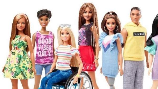 Barbie lanza sus nuevas muñecas Barbie lanza sus nuevas muñecas
