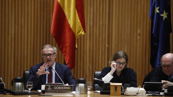 Guirao en la Comisión de Cultura y Deporte en el Congreso de los Diputados Guirao en la Comisión de Cultura y Deporte en el Congreso de los Diputados