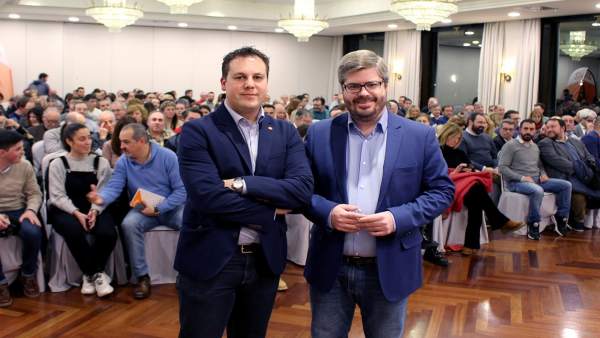 Esteban Martínez y Fran Hervías, secretarios de Organización de Cs Cantabria y a Esteban Martínez y Fran Hervías, secretarios de Organización de Cs Cantabria y a