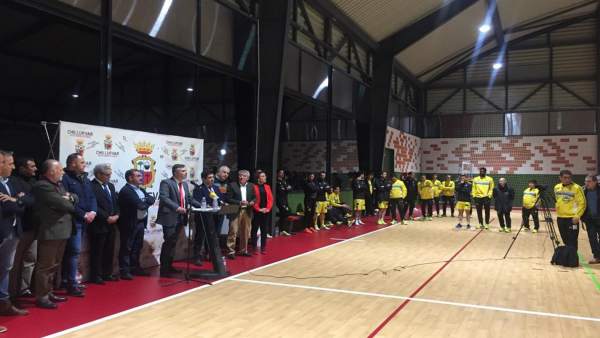 Inauguración del nuevo pabellón polideportivo de Chilluévar Inauguración del nuevo pabellón polideportivo de Chilluévar
