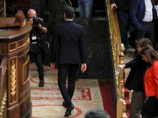 Sánchez abandona el Congreso
