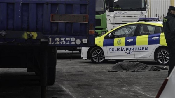 Agentes de la Policía Portuaria de Ceuta Agentes de la Policía Portuaria de Ceuta