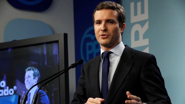 Casado: "El Gobierno de Sánchez ha tirado la toalla" Casado: "El Gobierno de Sánchez ha tirado la toalla"